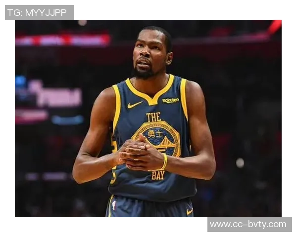 大将军称杜兰特为篮球奉献一切生活私密鲜为人知令人好奇 大将军称杜兰特为篮球奉献一切生活私密鲜为人知令人好奇